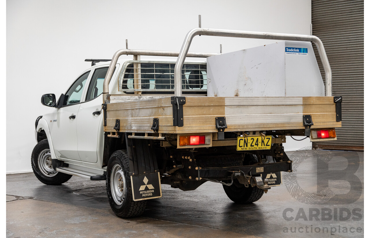 06/2017 Mitsubishi Triton GLX (4x4) 4x4 MQ MY17 Dual Cab Utility White 2.4L