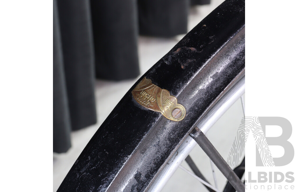 Vintage Hicho Steel Framed Mens Bicycle