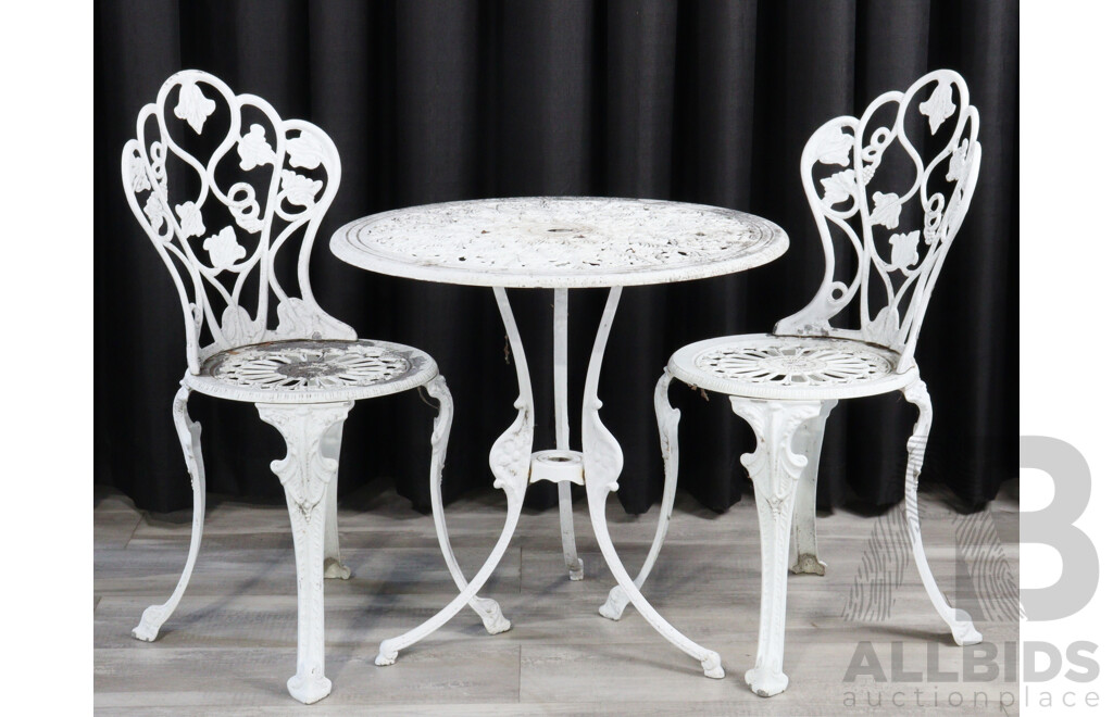 Three Piece Cast Alloy Outdoor Suite