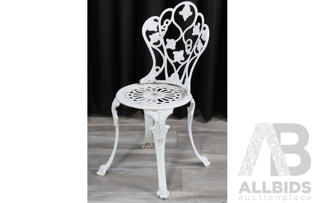Three Piece Cast Alloy Outdoor Suite