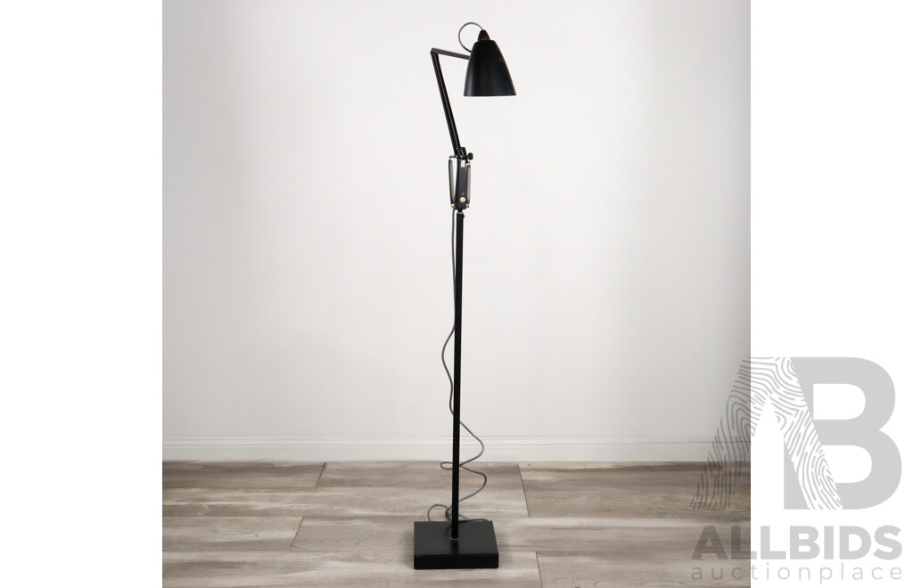 Mid Century Black Studio K Planet Floor Lamp Designed by Bill Iggulden for Planet Lighting