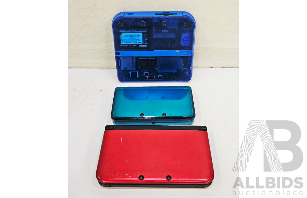 Nintendo 3DS & 2DS Hand Held Consoles