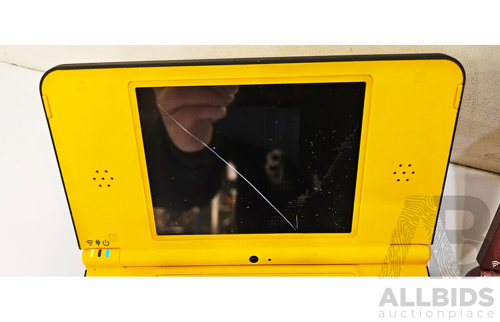 Nintendo DSi XL Hand Held Consoles