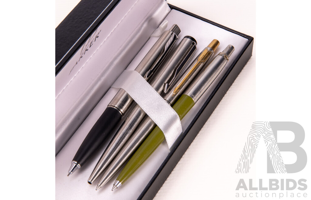 Collection Three Parker Retractable Ballpoint Pens and One Parker Retractable Pencil in Parker Case