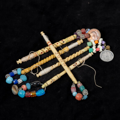 Antique Victorian C.1890 Bone (5) Lace Making Bobbins