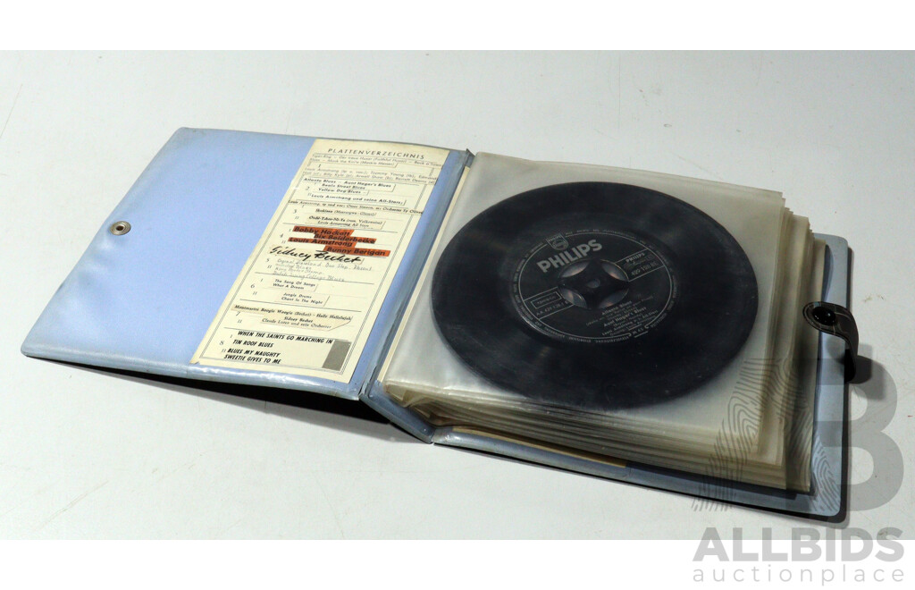 Collection 16 Vintage Vinyl Seven INch 45RPM Singles in Carry Case Including Sidney Bechet, Louis Armstrong, Bobby Hacket and More