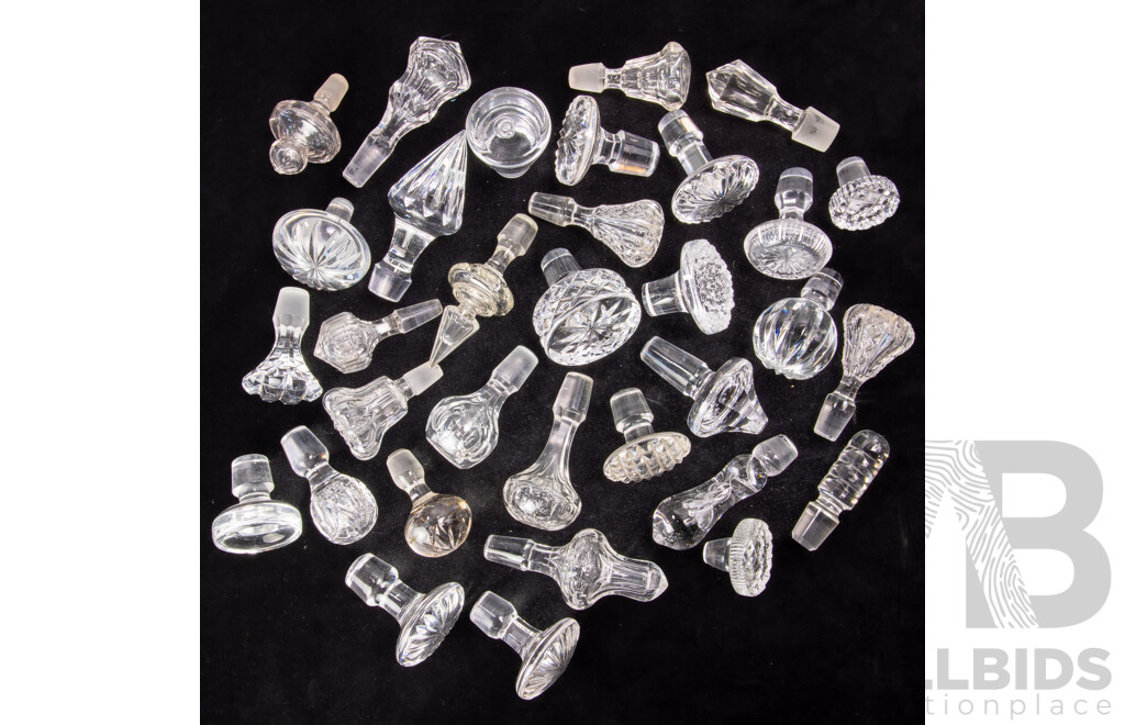 Large Collection Vintage and Other Crystal and Glass Decanter Stoppers