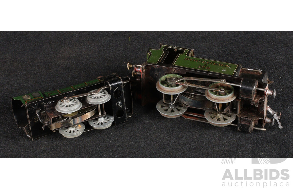 Vintage Hornby O Gauge Clockwork Steam Locomotives and Tenders Including Southern E 126 and 60985