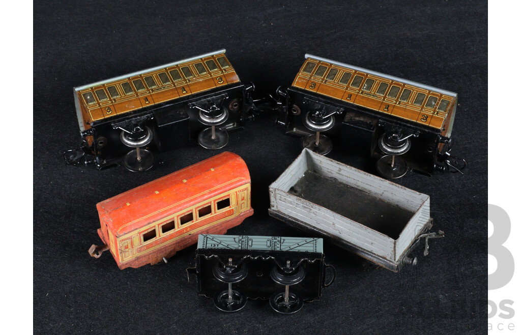 Collection of Vintage Hornby O Gauge Freight and Passenger Rolling Stock Including Cattle Wagon, LNER Passenger, Ballast Wagons