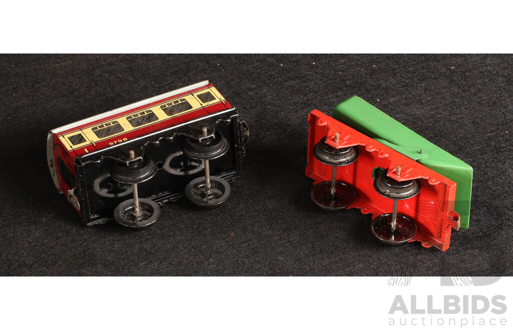 Five Vintage Hornby O Gauge Wagons/Carriages Including Two Goods Brake Vans, Ten Ton Crane Truck, Passenger 9798, MO Rotary Tipping Wagon