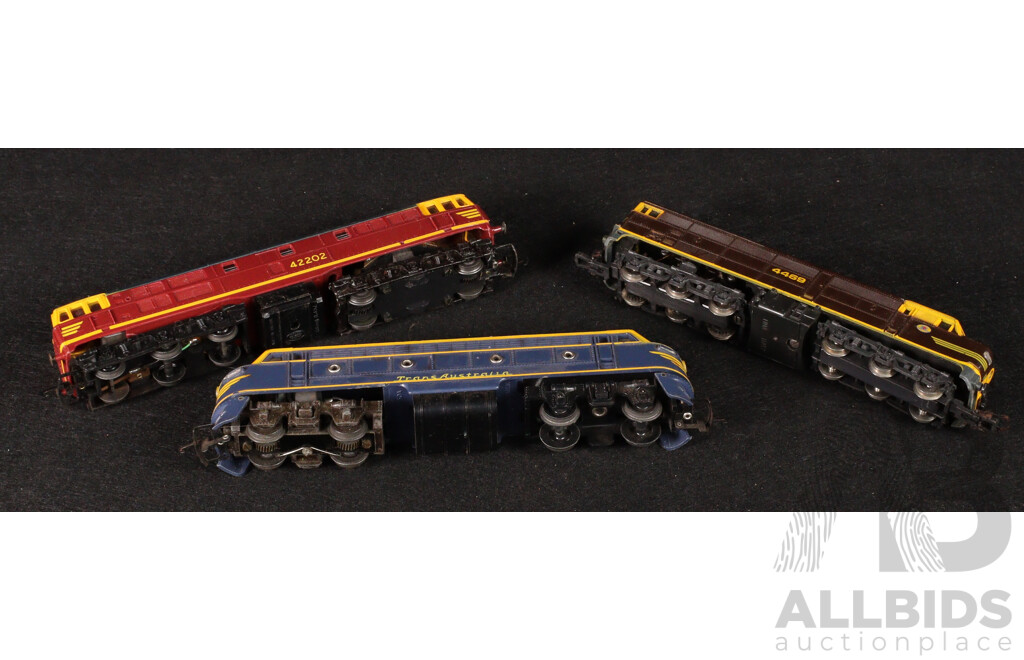 Vintage HO/OO Scale Australian Diesel Locomotives Including Tri-Ang and Lima