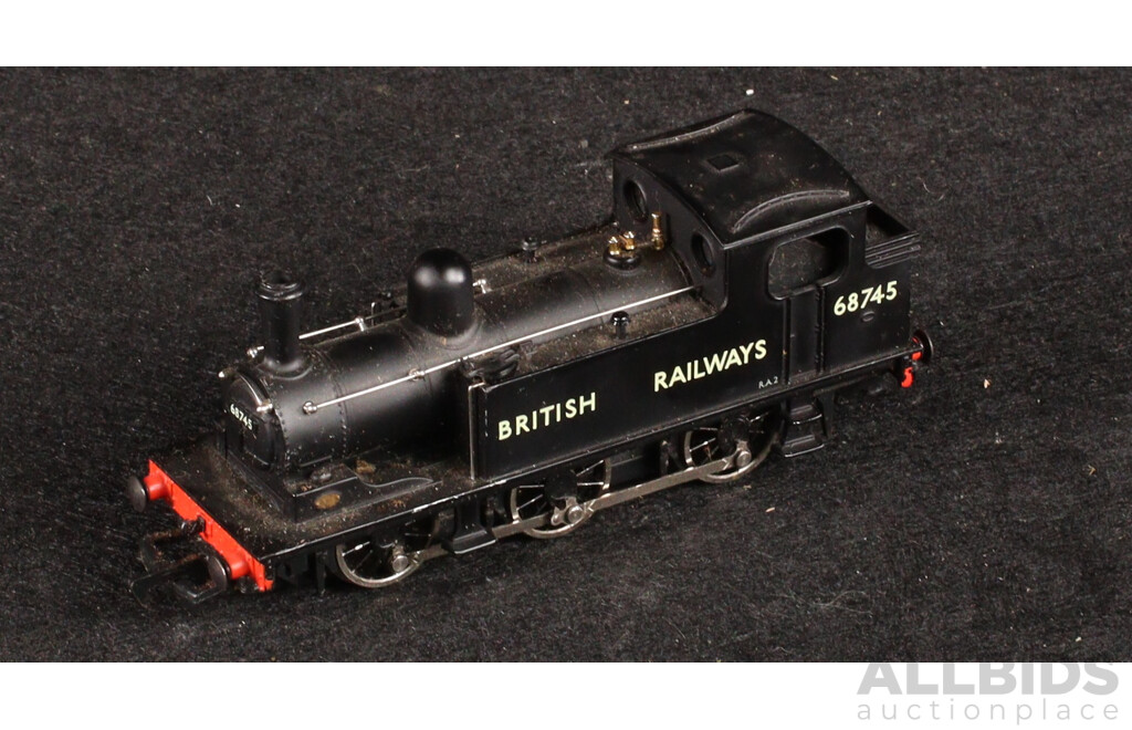 Vintage HO/OO Scale Steam Locomotives Including Tri-Ang and Mainline
