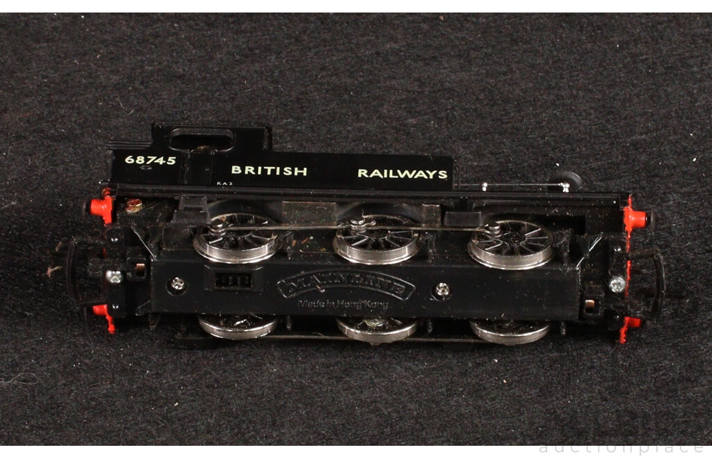 Vintage HO/OO Scale Steam Locomotives Including Tri-Ang and Mainline
