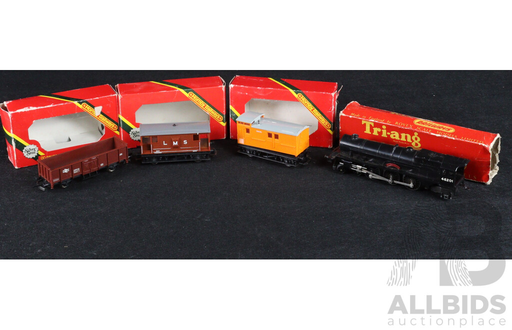 Vintage Boxed Hornby/Tri-Ang OO Scale Rolling Stock Including Steam Locomotive and Freights