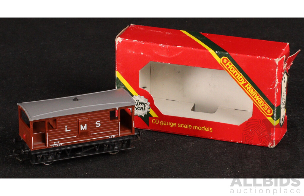 Vintage Boxed Hornby/Tri-Ang OO Scale Rolling Stock Including Steam Locomotive and Freights