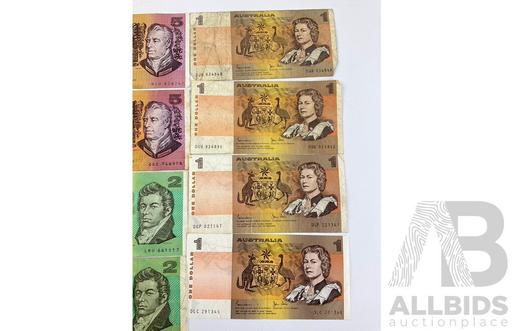 Australian Paper Banknotes Including Four 1991 Five Dollar Fraser/Cole R213, 1991 Ten Dollars Fraser/Cole R313a, Two 1985 Two Dollars Johnston/Fraser R89, Four 1982 One Dollar Johnston/Stone R78