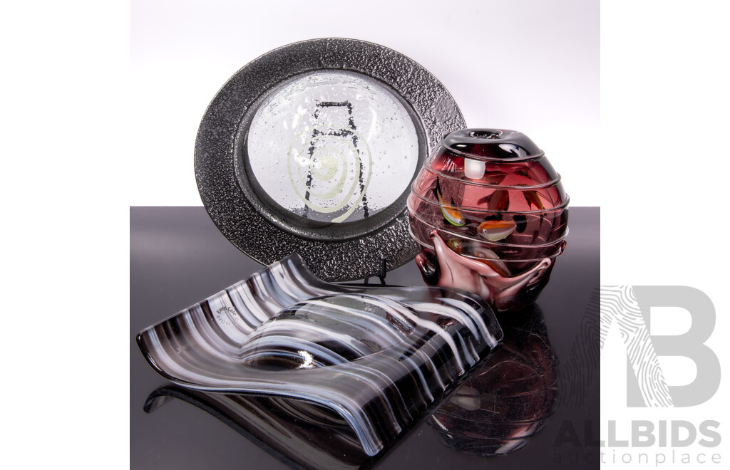 Collection Three Australian Studio Art Glass Pieces Comprising Round Dish by Sheryl Glassblowers, Square Dish by Ewan Cole & Vase with Internal Fish Detail