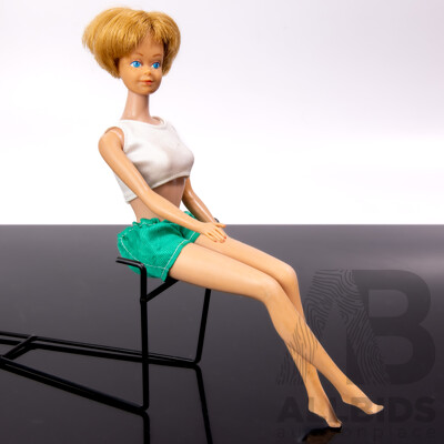 Rare Original Vintage 1960s Ginger Bob Cut Bendable Leg Midge Doll with Full Mattel Stamp