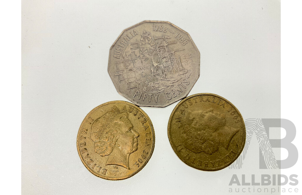 Australian Coinage Including Pre Decimal 1947 Florin, 1954 Shilling, 1955 Threepence, 1933 Penny, Three 1943I India Mint Pennies, Four KGVI Pennies, 1951, 1954, 1961 Half Pennies.......