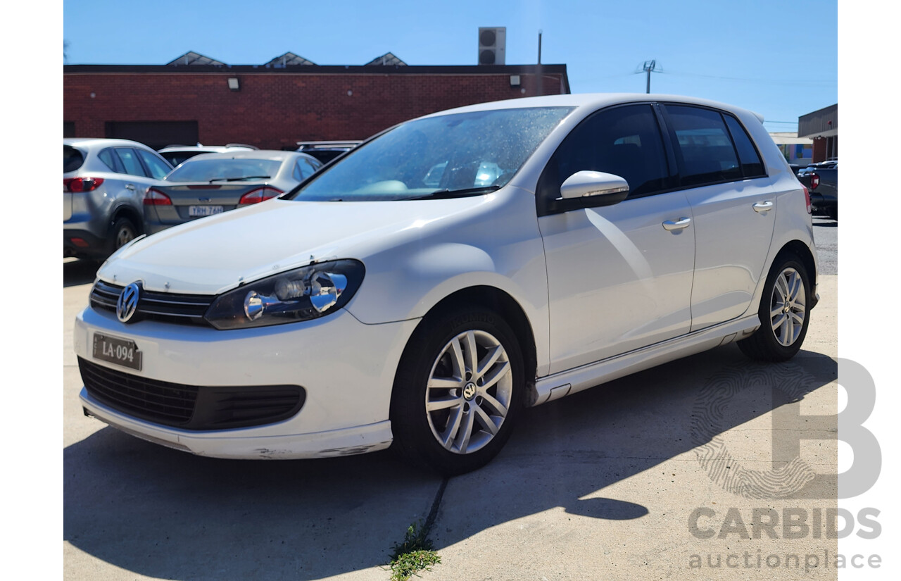 2/2010 Volkswagen Golf 103 TDI Comfortline 1K MY10 5d Hatchback White 2.0L