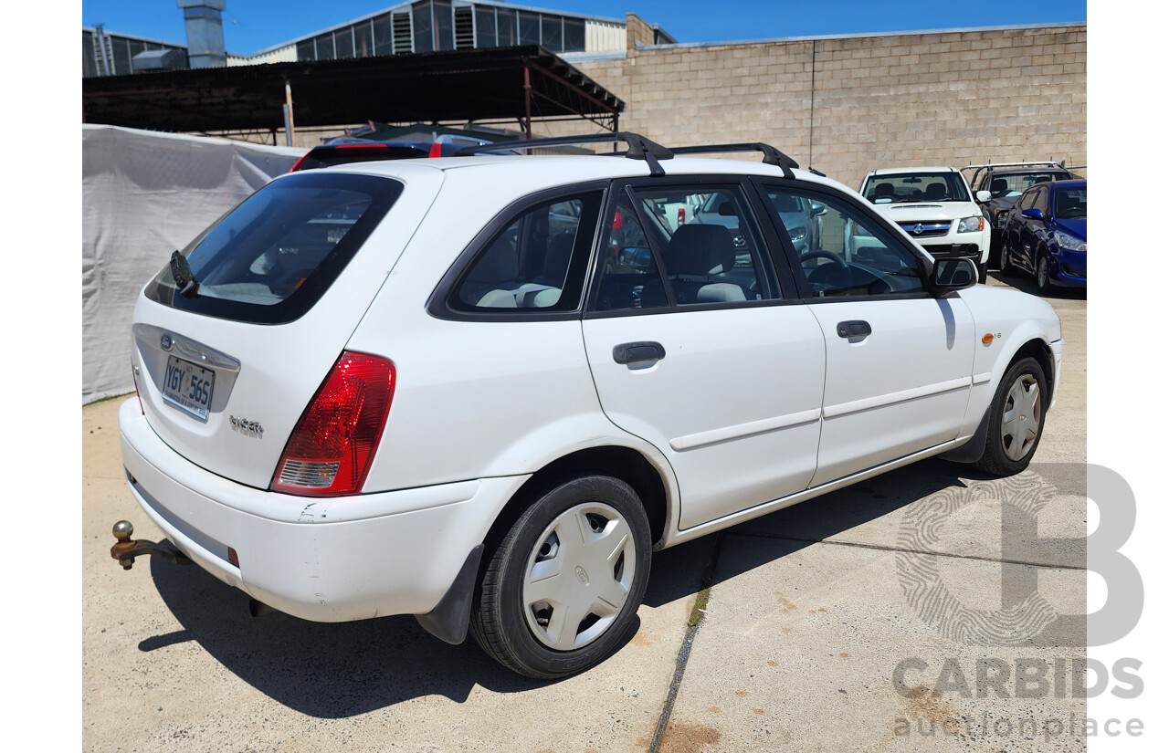 8/2001 Ford Laser LXi KN 5d Hatchback White 1.6L