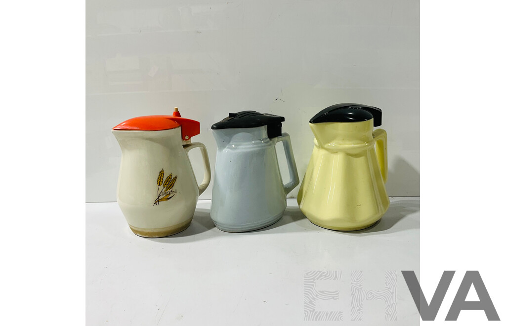 Collection Three Vintage Art Deco Ceramic Electric Kettles Including Speedie & Gilford Examples