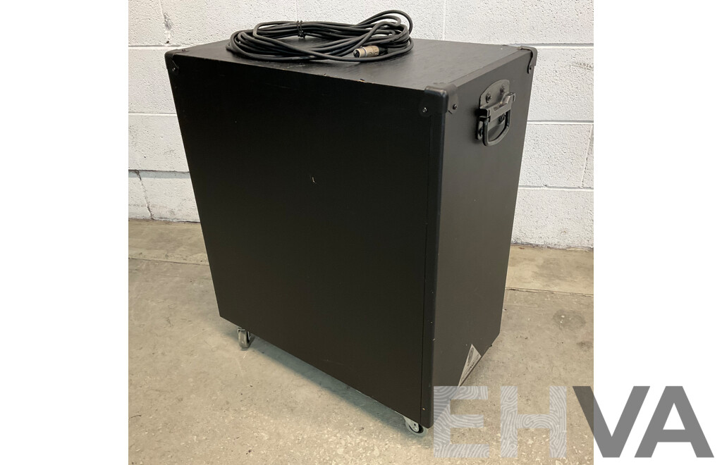 BEHRINGER Truth B2092A 360-Watt Active Studio Subwoofer
