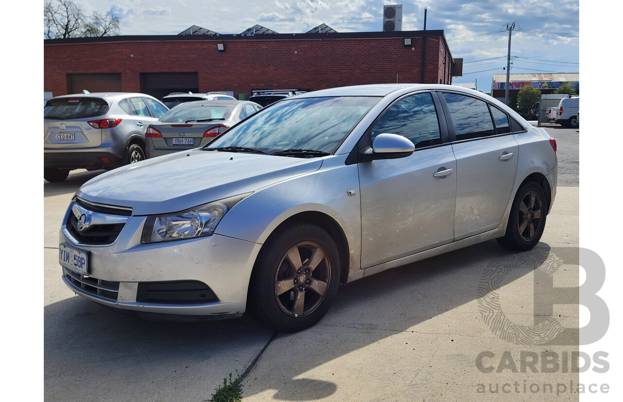 9/2010 Holden Cruze CD JG 4d Sedan Silver Or Chrome 1.8L