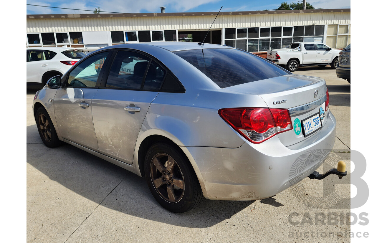 9/2010 Holden Cruze CD JG 4d Sedan Silver Or Chrome 1.8L