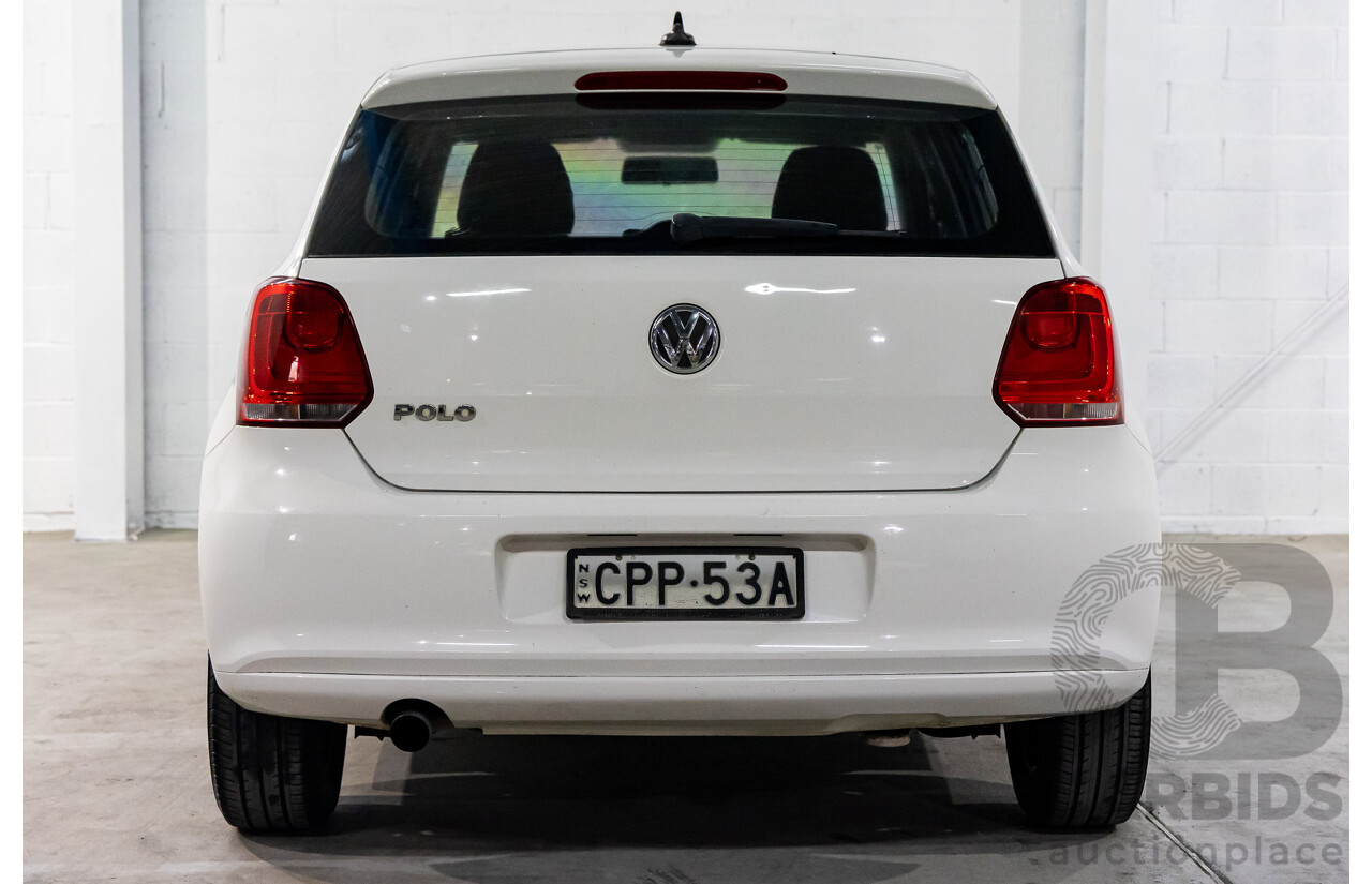 6/2013 Volkswagen Polo Trendline 6R MY13.5 5d Hatchback Candy White 1.4L