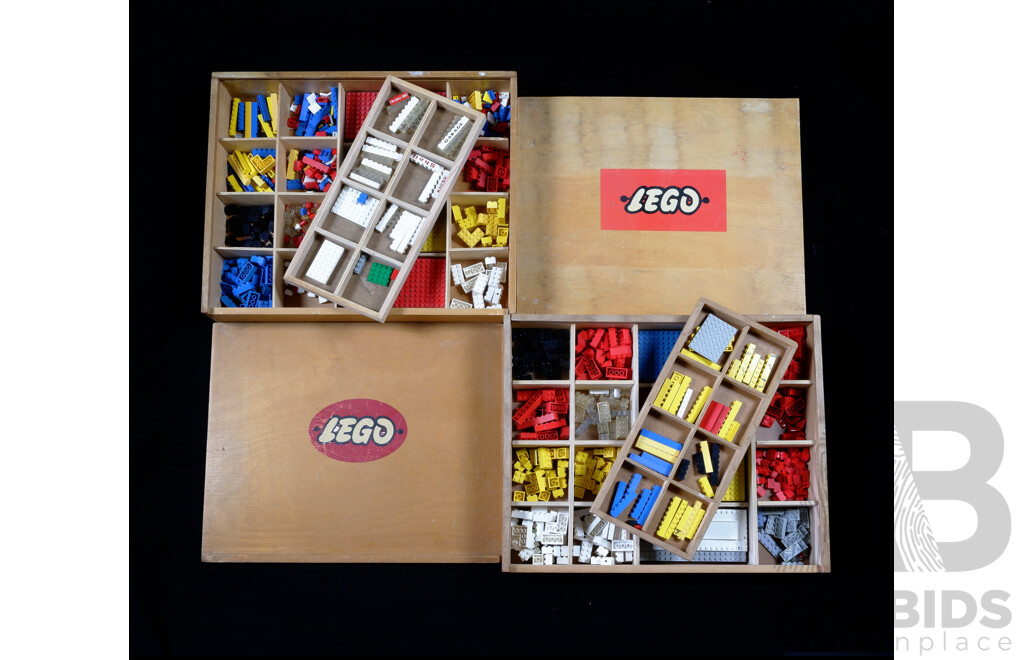 Two Vintage Lego Wooden Storage Boxes with Lift Out Trays & Quantity Vintage Lego, Approx 2KG Vintage Lego in Plastic Lego Tub Along with Two Vintage Cardboard Fold Out Lego Base Boards