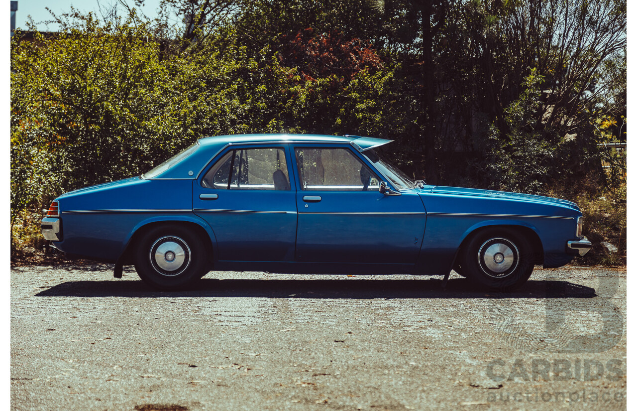 10/1976 Holden Kingswood 50th Anniversary HX 4d Sedan Deauville Blue Metallic 3.3L