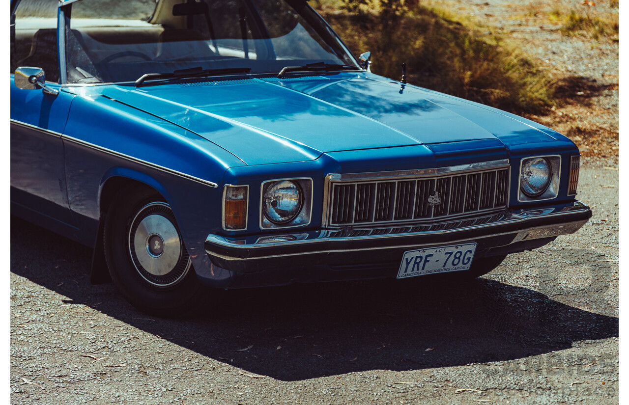 10/1976 Holden Kingswood 50th Anniversary HX 4d Sedan Deauville Blue Metallic 3.3L