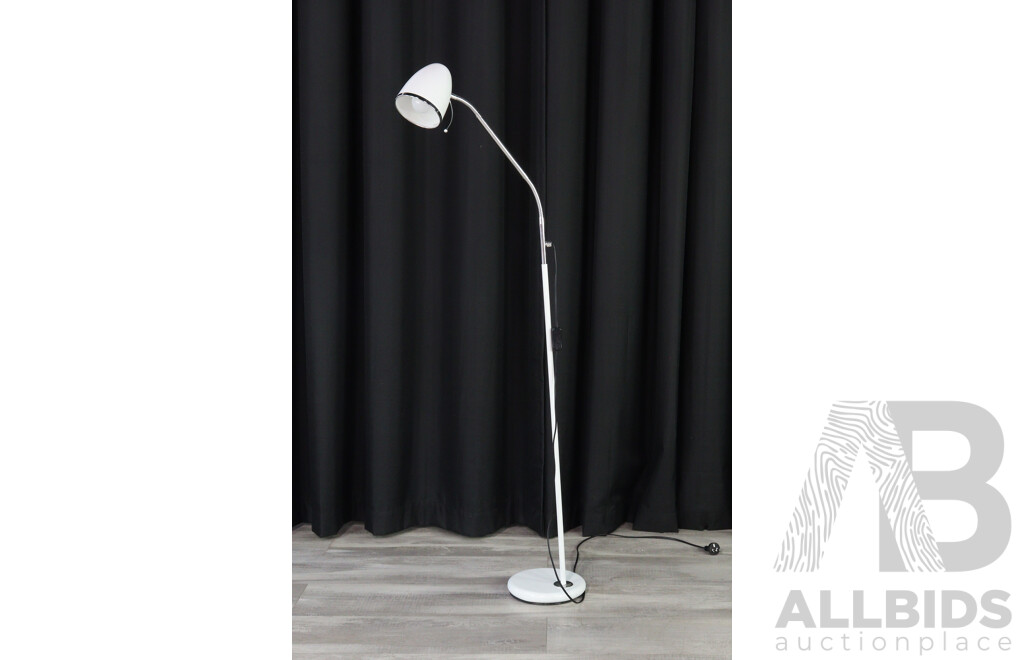 White Mercator Australia Gooseneck Floor Lamp