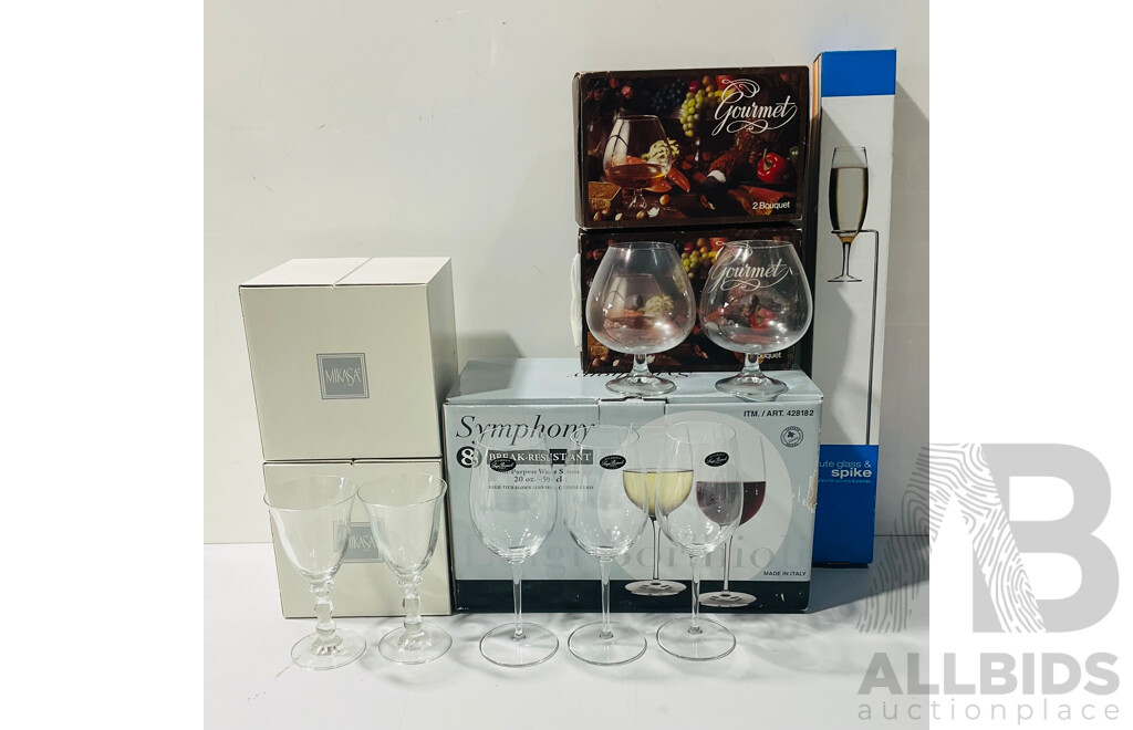 Collection Boxed Stemware Including Set 7 Luigi Boromoli Examples and More