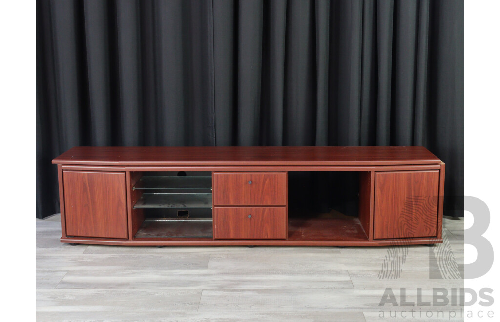 Red Oak Entertainment Unit