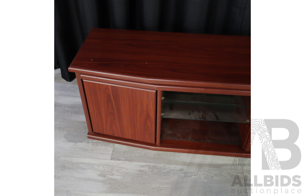 Red Oak Entertainment Unit