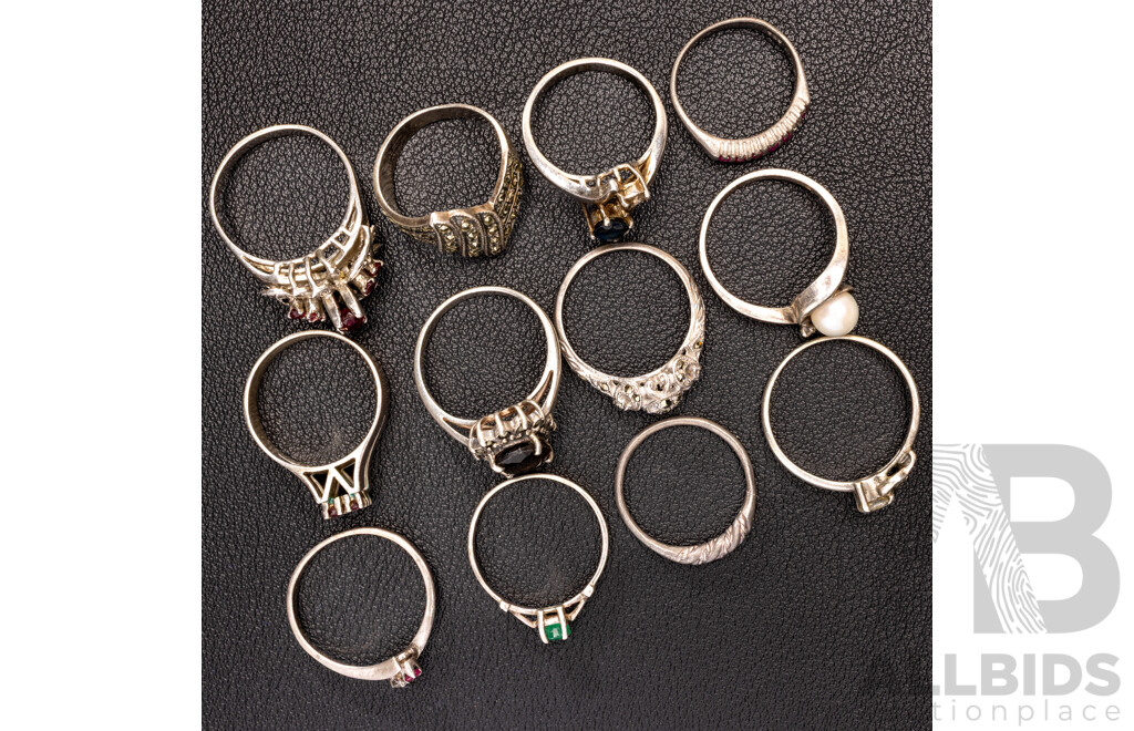 Collection of (12) Vintage Sterling Silver Rings with Gemstones Including Sapphire, Emerald & Ruby, 29.49 Grams