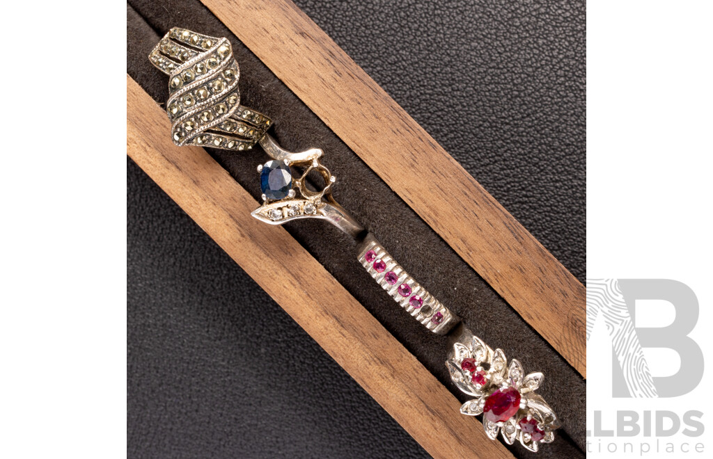 Collection of (12) Vintage Sterling Silver Rings with Gemstones Including Sapphire, Emerald & Ruby, 29.49 Grams
