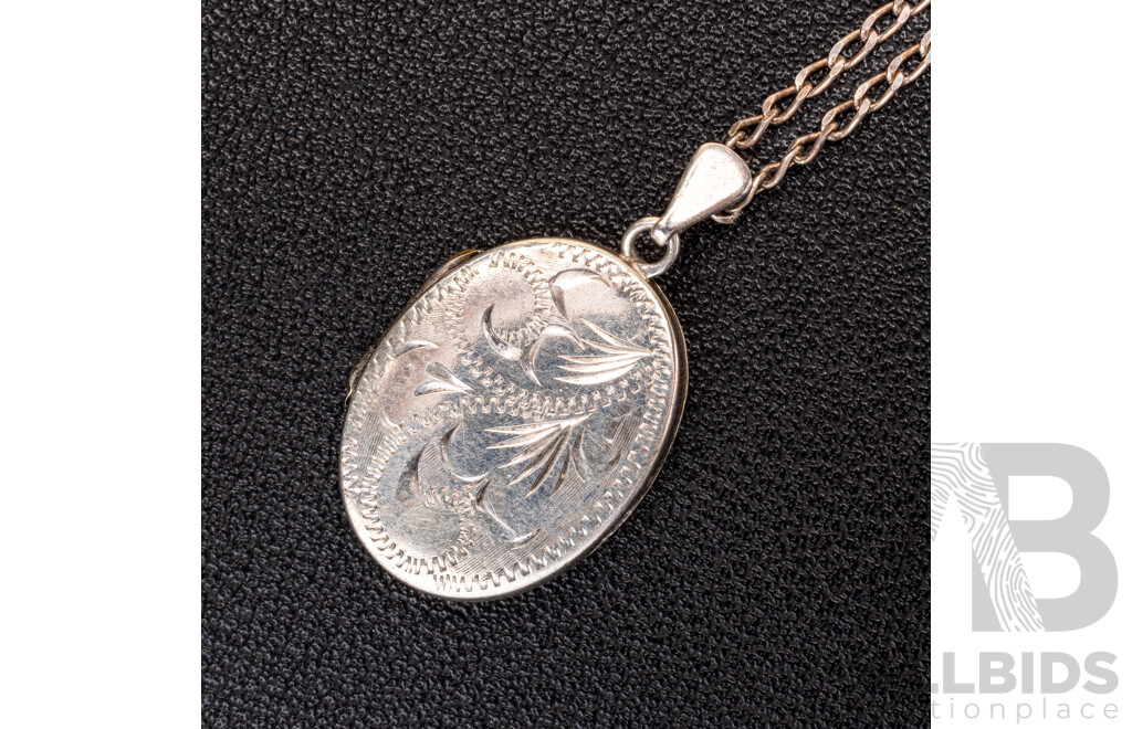 Sterling Silver (3) Vintage Lockets and Chains, 30.54 Grams