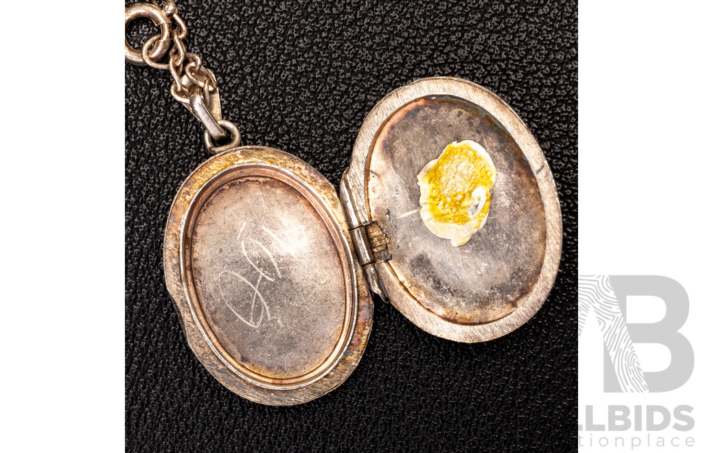 Sterling Silver (3) Vintage Lockets and Chains, 30.54 Grams