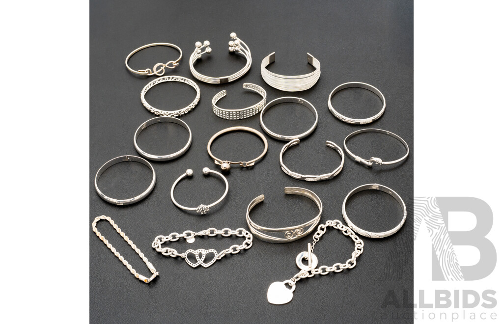 Collection of (18) Silver Tone Bangles & Braclets - as New