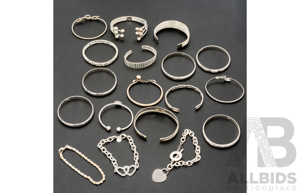 Collection of (18) Silver Tone Bangles & Braclets - as New