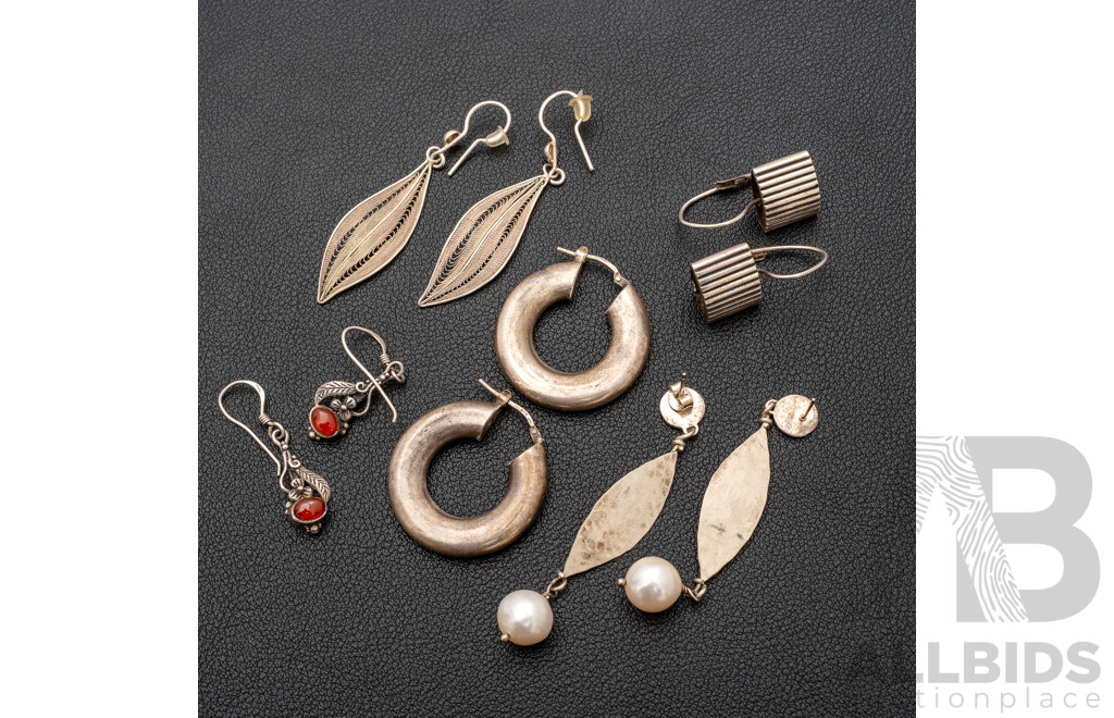 Collection of (5) Pairs of Quality Sterling Silver Earrings, Including Artisan Designs, Pearls & Carnellian, 29.37 Grams