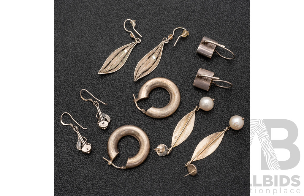 Collection of (5) Pairs of Quality Sterling Silver Earrings, Including Artisan Designs, Pearls & Carnellian, 29.37 Grams