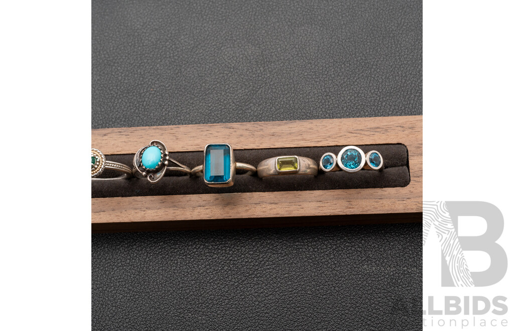 Collection of (9) Sterling Silver Gemset Rings, Including Peridort, Amethyst, Garnet & Topaz, 31.81 Grams