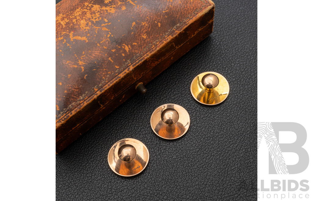 Fairfax & Roberts Antique (3) 9ct Buttons Set in Orginal Presentation Case, 3.67 Grams