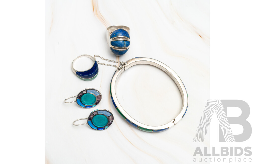 Sterling Silver Vintage Lapis Lazuli & Malachite Inlaid Hinged Bangle and Rings, Enamel Earrings, 45.77 Grams
