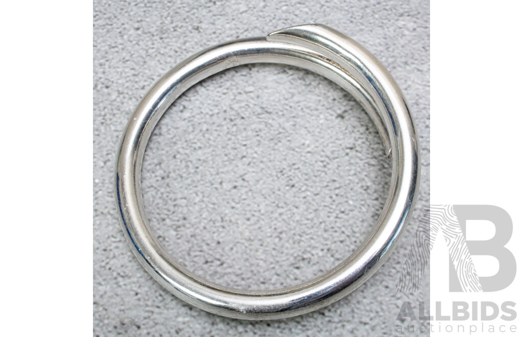 Vintage Mexican Chunky Sterling Silver Round Wrap Bangle, 65mm, 48.81 Grams