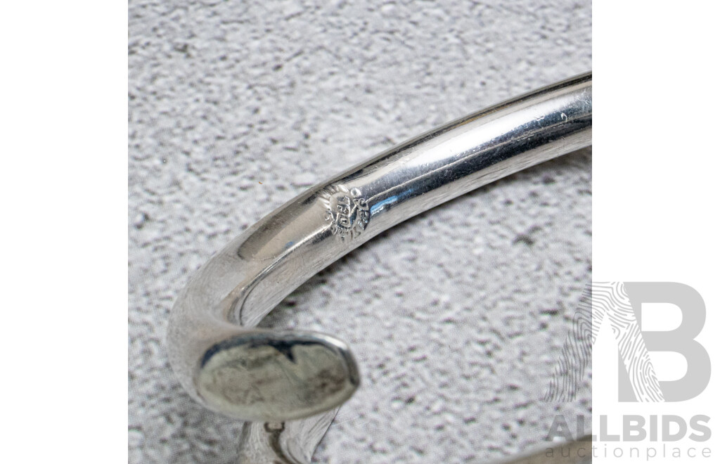 Vintage Mexican Chunky Sterling Silver Round Wrap Bangle, 65mm, 48.81 Grams
